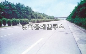 세죽리 영변과 개천 간 도로