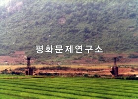 문화리 쇠밧줄 다리