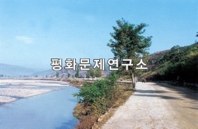송동리 송동협동농장 작업반 입구도로