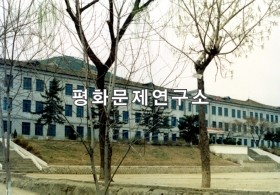 천리마군 천리마제1중학교