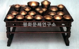 12첩반상